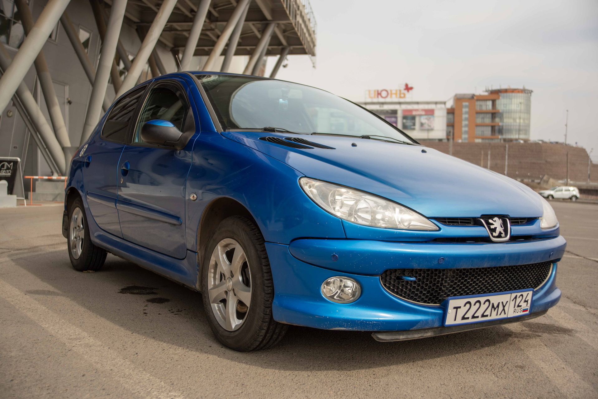 2.206. Peugeot 206 1.4. Peugeot 206 дорестайлинг.