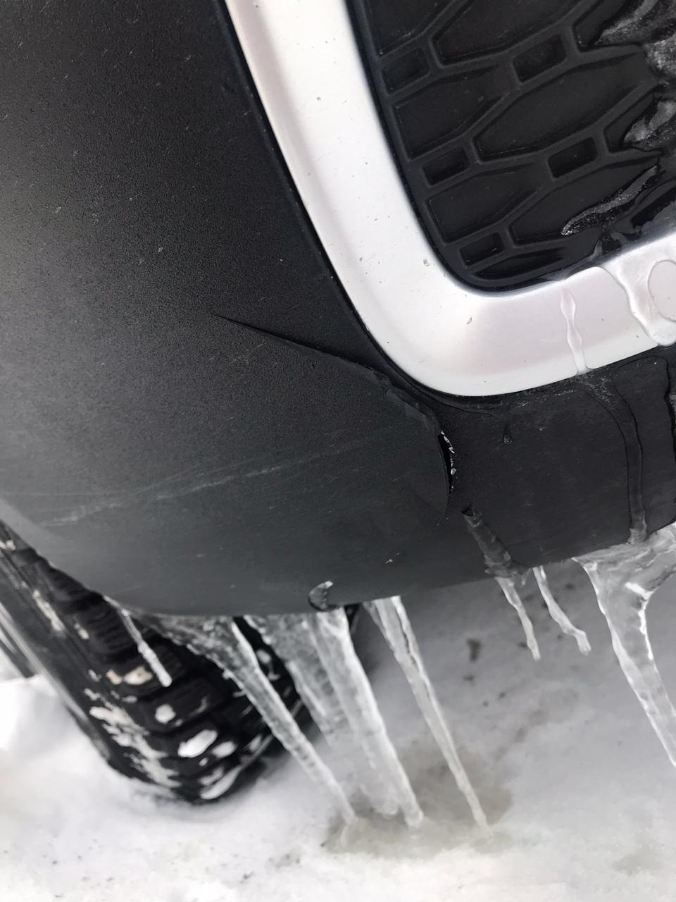 Трещина в бампере — Volvo XC70 III, 2,4 л, 2012 года | кузовной ремонт ...