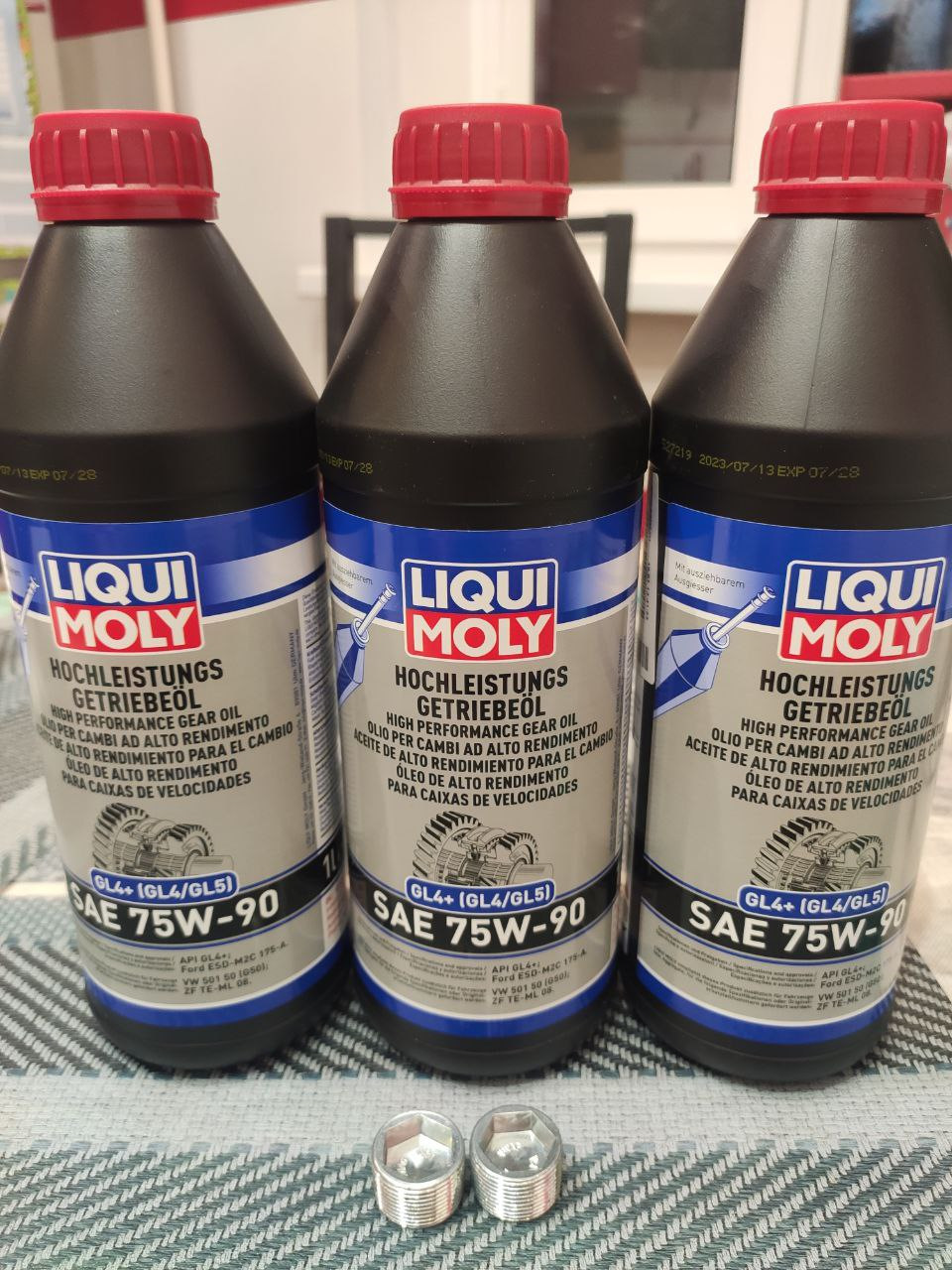 Фото в бортжурнале Volkswagen Passat Variant (B5). Запчасти на фото: 92192023