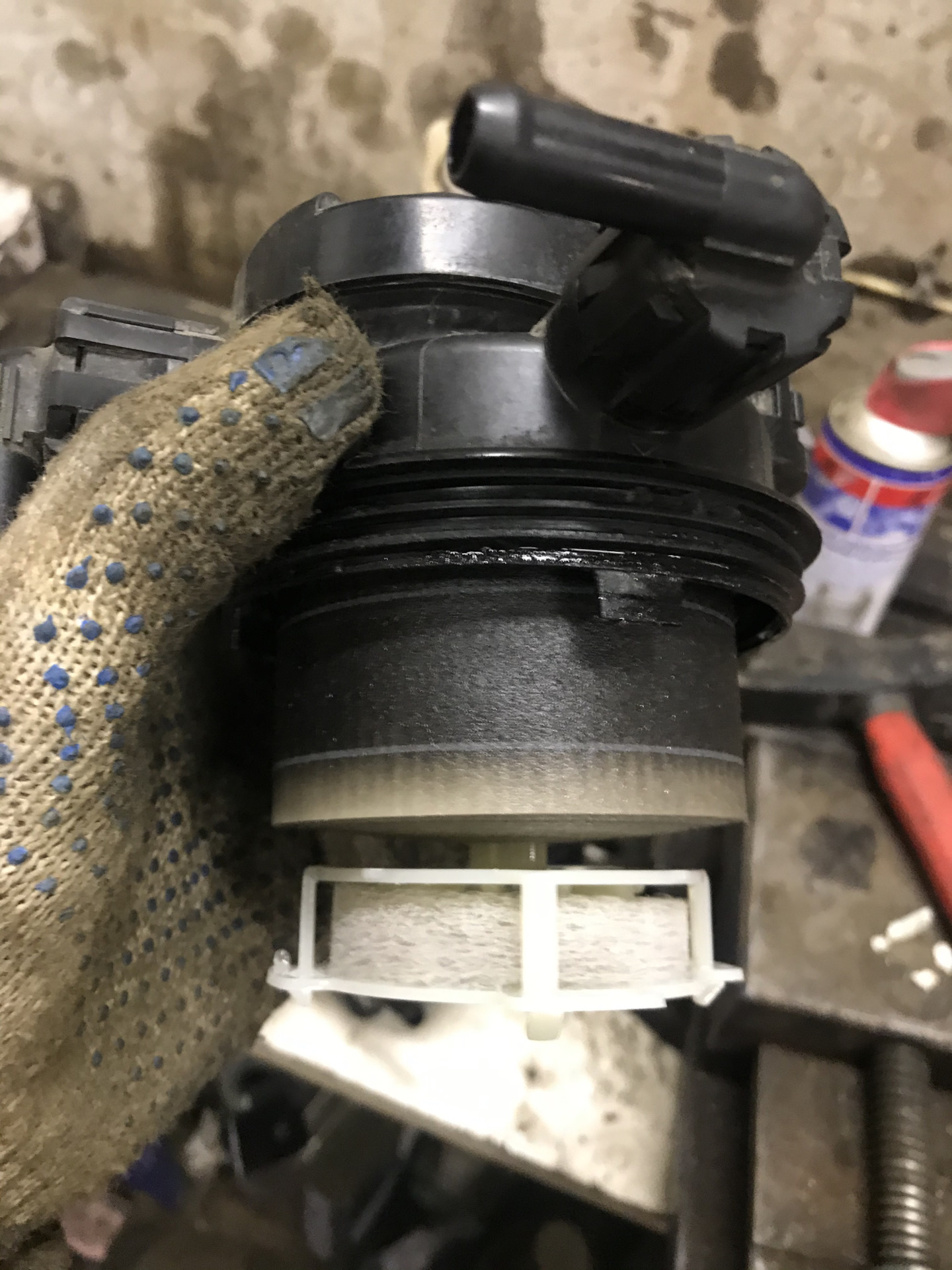 МПС3-почему я снимаю колбу полностью, а не меняю топливный фильтр на ...