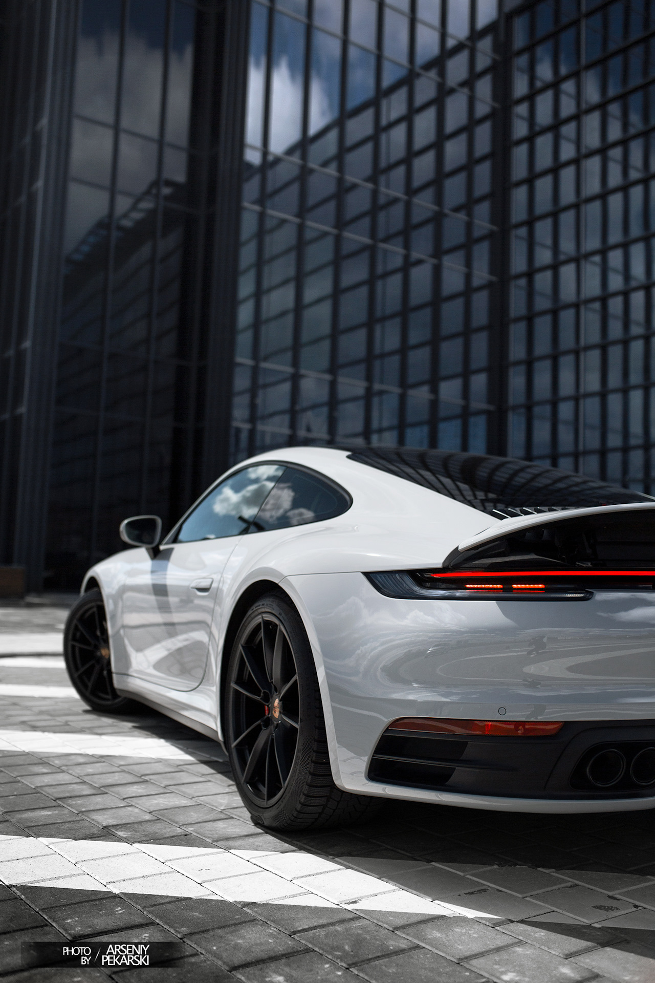 Porsche 992 Carrera 4s