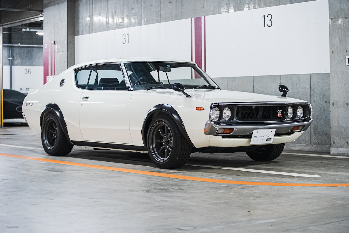 Nissan skyline 2000gt r фото