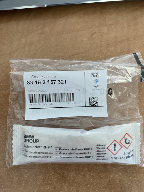 83192157321 Пластичная смазка RHF 1 BMW | Запчасти на DRIVE2