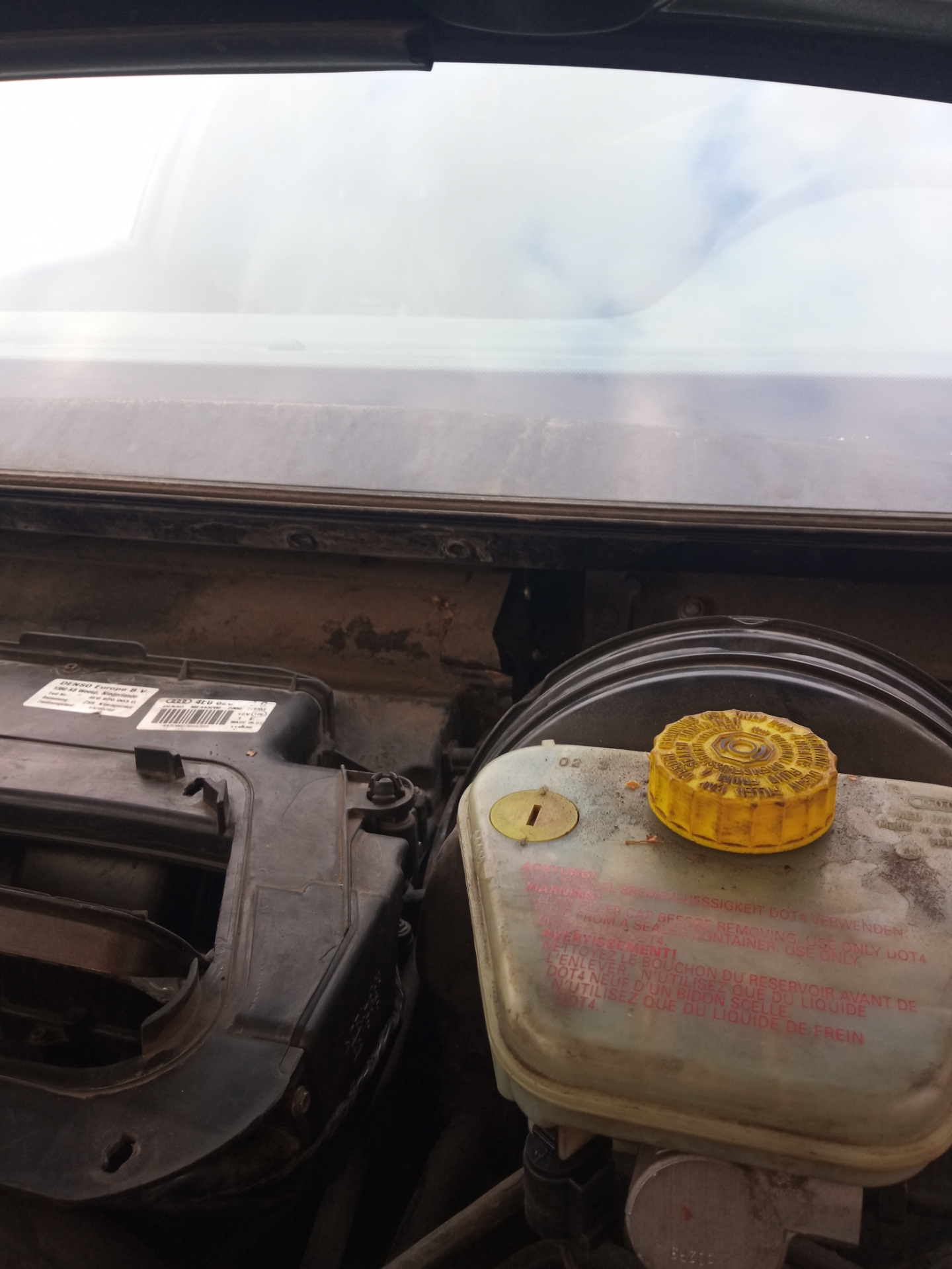 Замена потенциометра сервопривода заслонки рециркуляции V113 ...