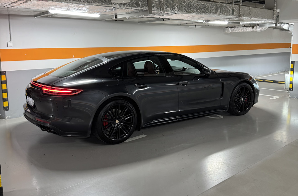 Фото в бортжурнале Porsche Panamera (2G) 971