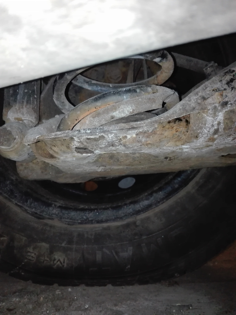 Стук петли капота ланос - 94 фото