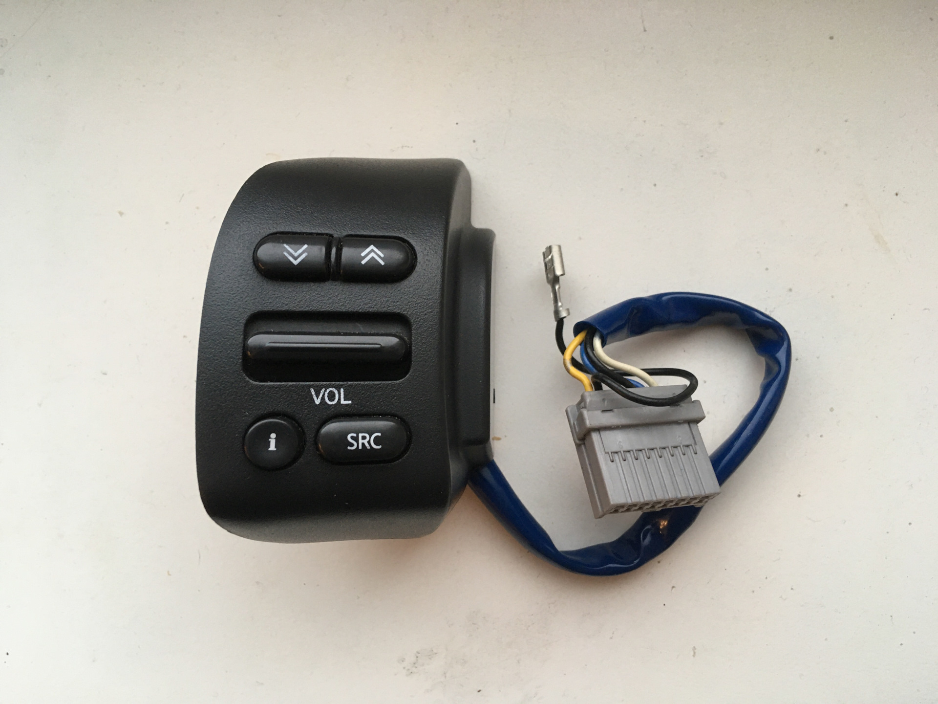 D4112-bh00a. Кнопка птф ниссан тиида. Кнопка на противотуманные фары ниссан кашкай j10. Микра кнопки. Кнопка микрик 4 контакта.