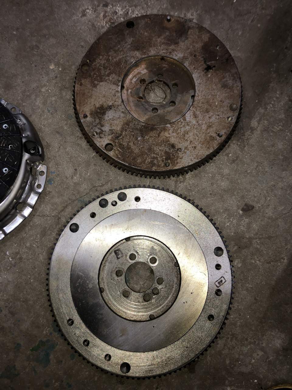 Узам 2,2 не как у всех. Облегчение коленвала. Сцепление Тойота 215мм ...