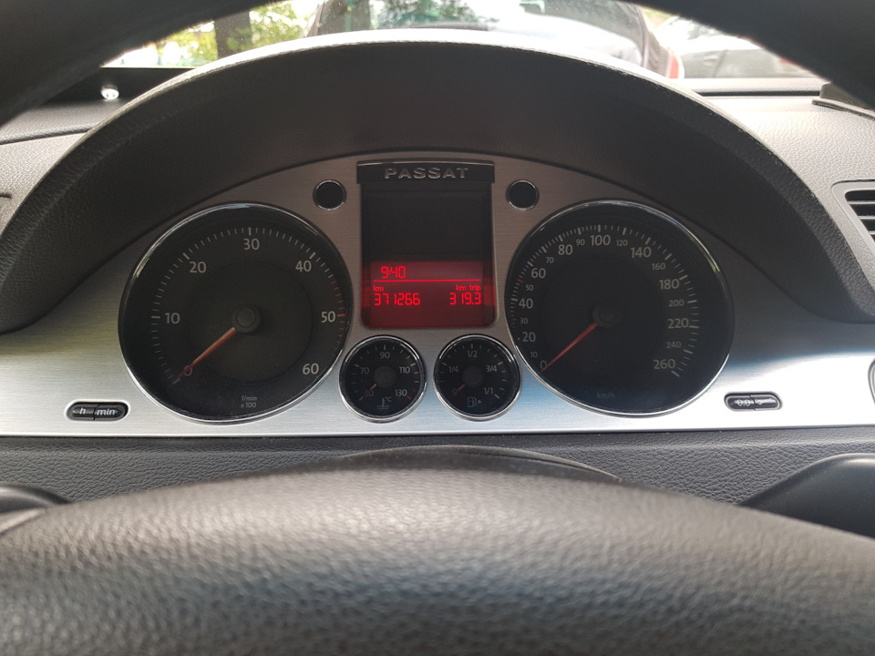 Установка приборной панели с БК — Volkswagen Passat Variant (B6), 2 л ...