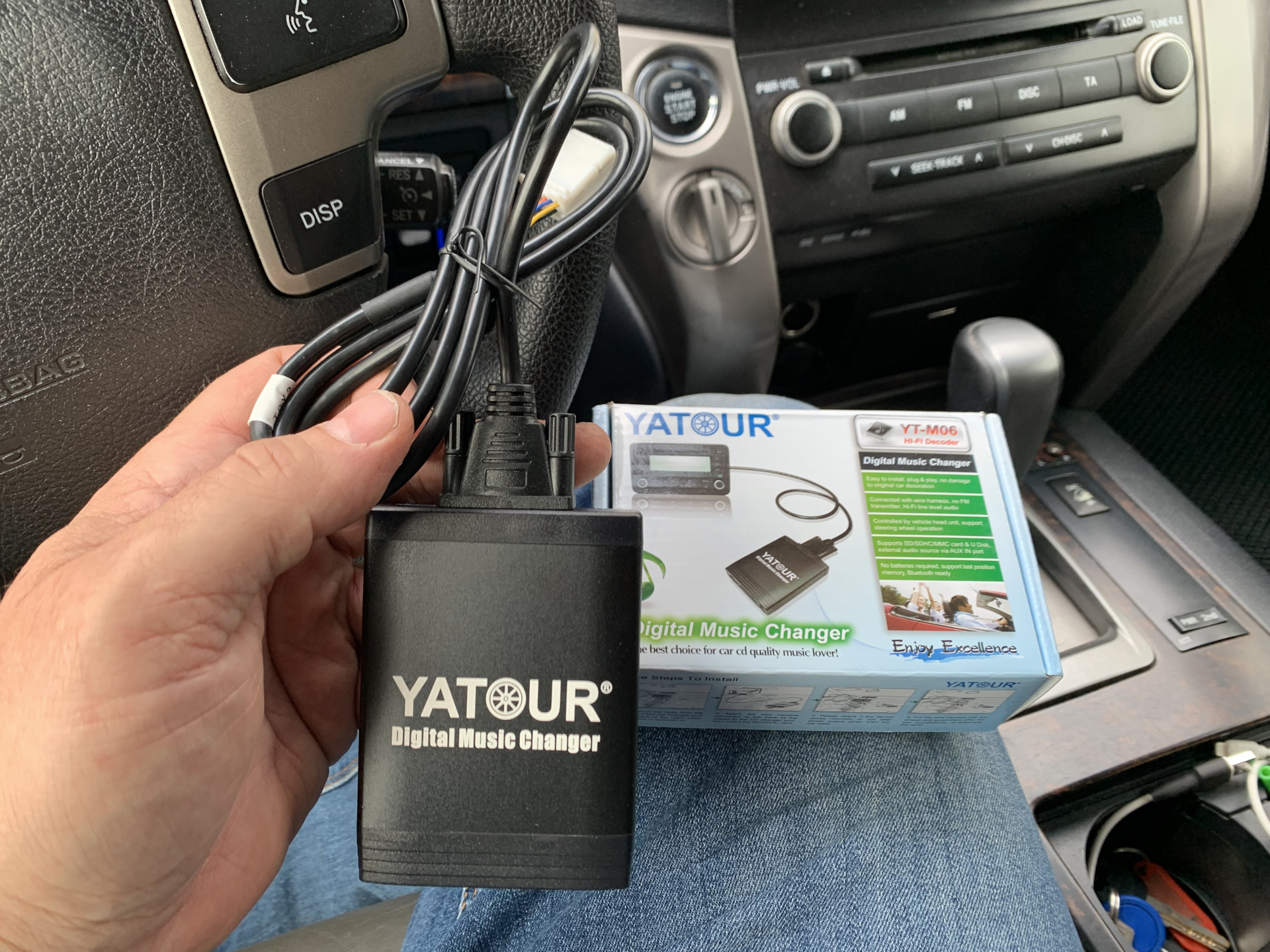 Yatour yt m06. Mp3 адаптер Yatour Toyota toy2.