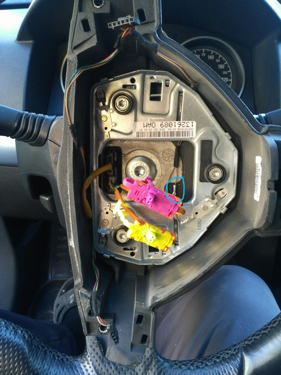 Горит значок подушки… — DRIVE2