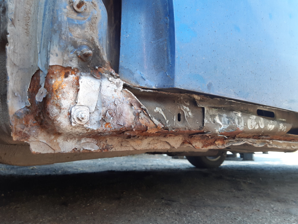 Пороги…пороги…пороги — Volkswagen New Beetle, 2 л, 1998 года | кузовной ...