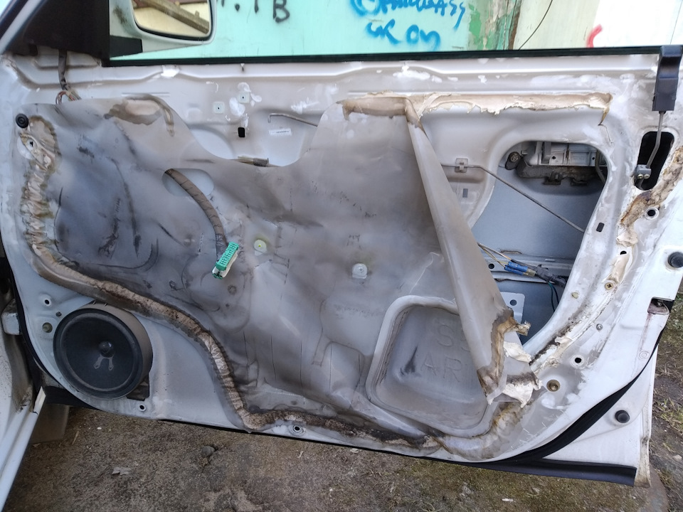 Тонирование в круг мазды MPS. Тонировка в Наро-Фоминске — Mazda 3 MPS ...