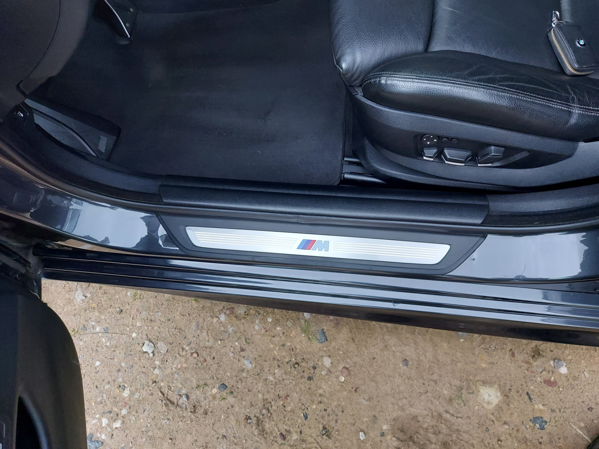 Накладки порогов ///М. — BMW 5 series (F10), 3 л, 2010 года | стайлинг ...