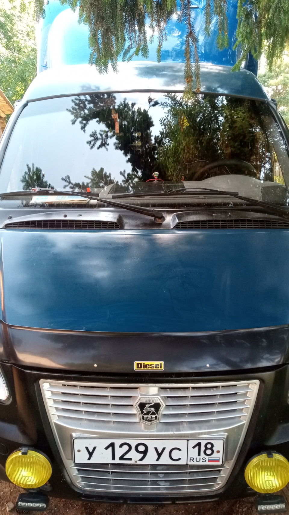 Мухобойка на капот. — ГАЗ Газель, 2,2 л, 2006 года | тюнинг | DRIVE2