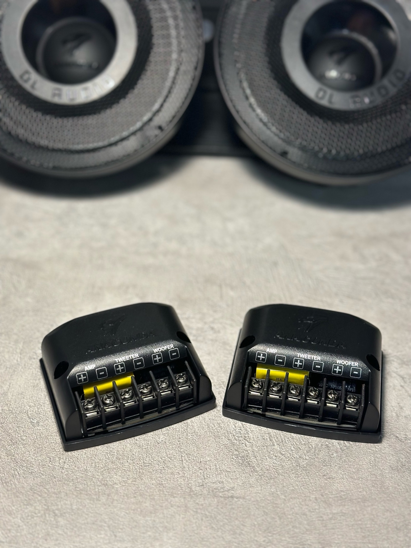 Установка компонентной акустики от DL Audio. Anaconda 165 Comp в Lada ...