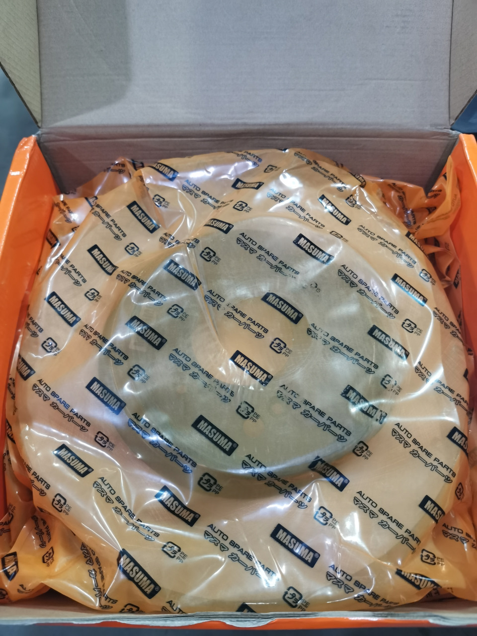 Фото в бортжурнале Honda CR-V (RE). Запчасти на фото: AAT012, Barum Vanis