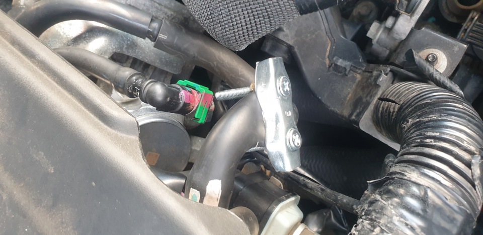 Мазда ошибка p0171. P0171 mazda 3. мазда cx 5 бедная смесь. ошибка 0171 мазда 3.