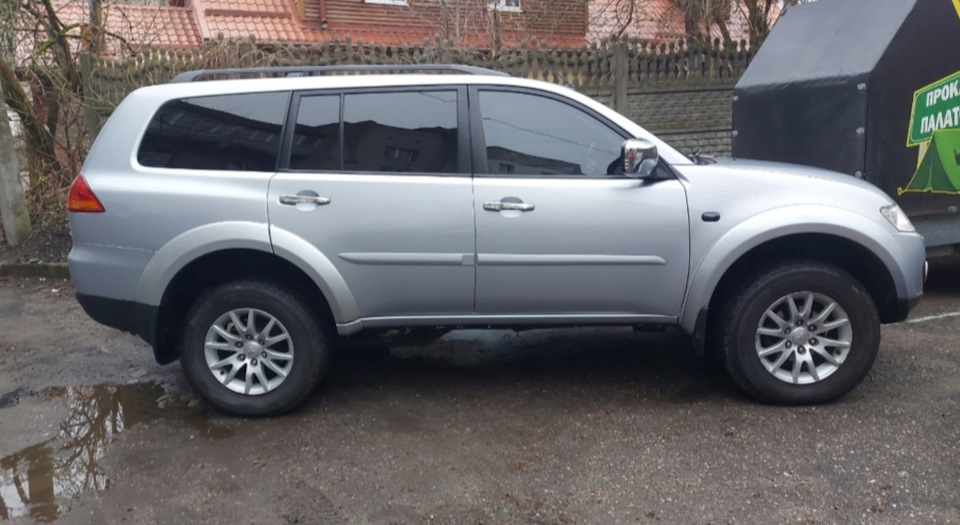Фото в бортжурнале Mitsubishi Pajero Sport (2G)