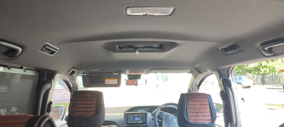 Ищем что гремит в левое ухо! #мояпогремушка — Toyota Noah (3G), 2 л ...