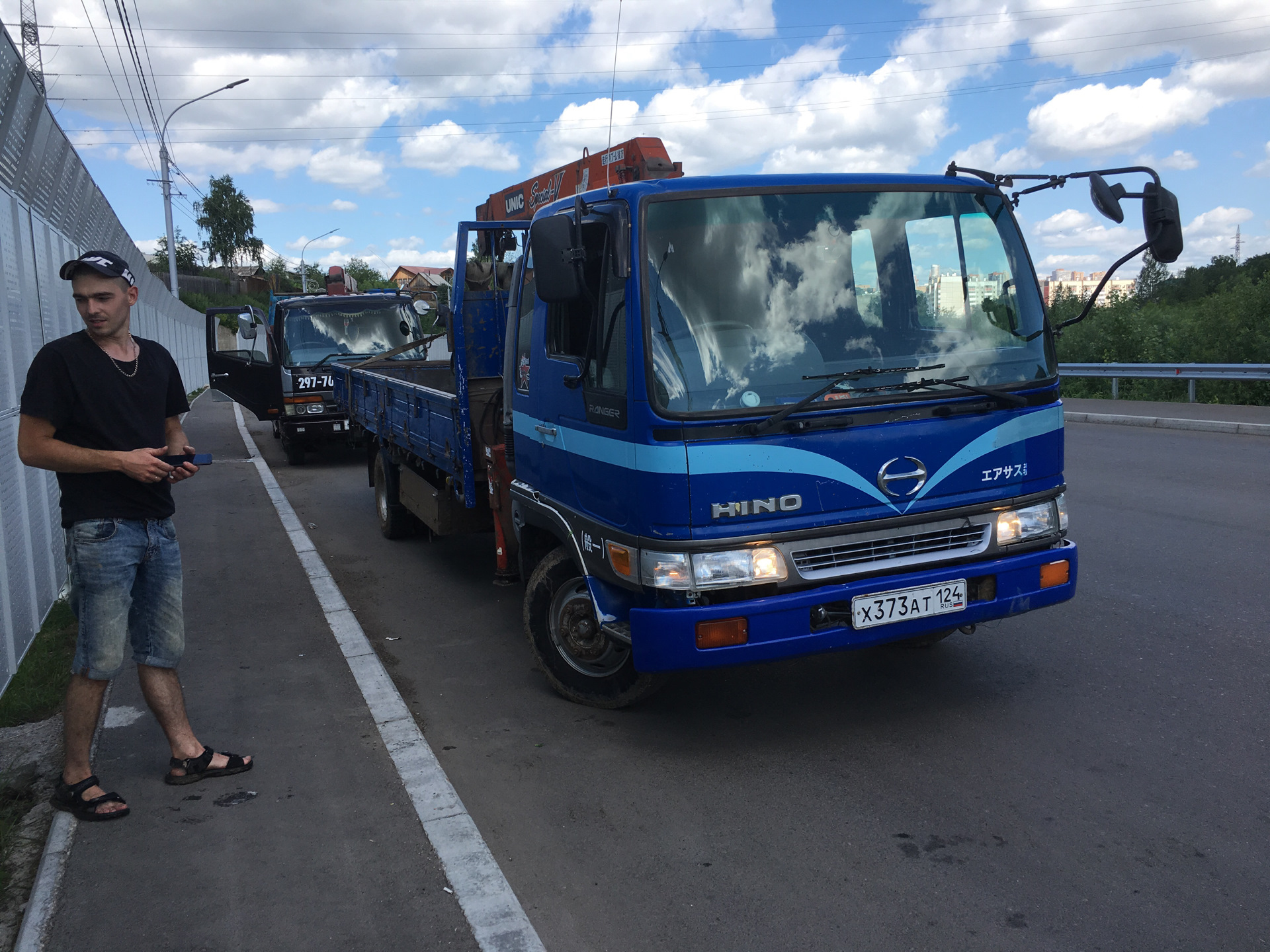 Hino ranger. Хино рейнджер 1997. Хино рейнджер 1980. Hino Ranger номерограмм. Хино рейнджер 1997 года двигатель.