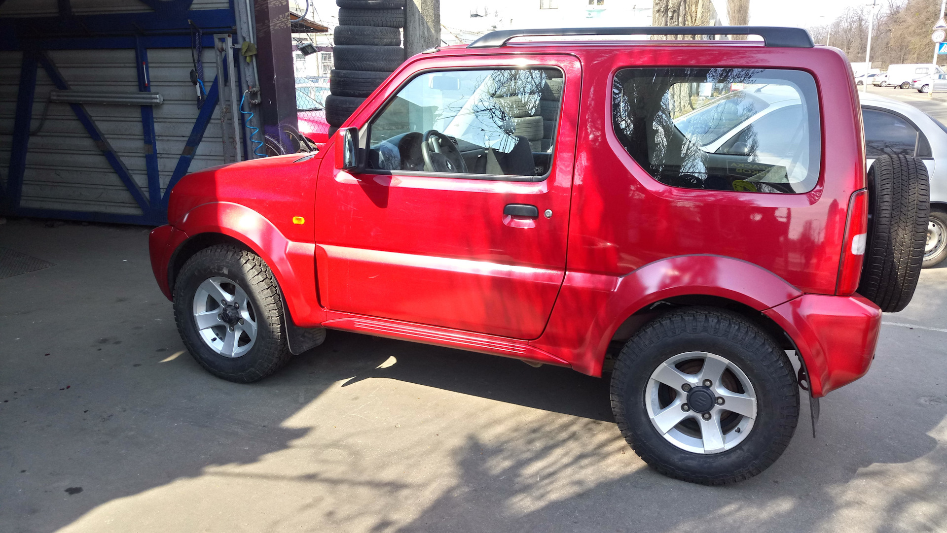 Suzuki Jimny r18