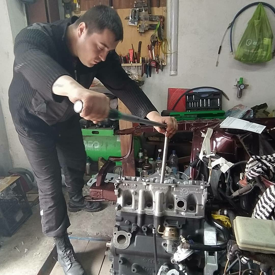 Фото в бортжурнале Audi 100 (C3)