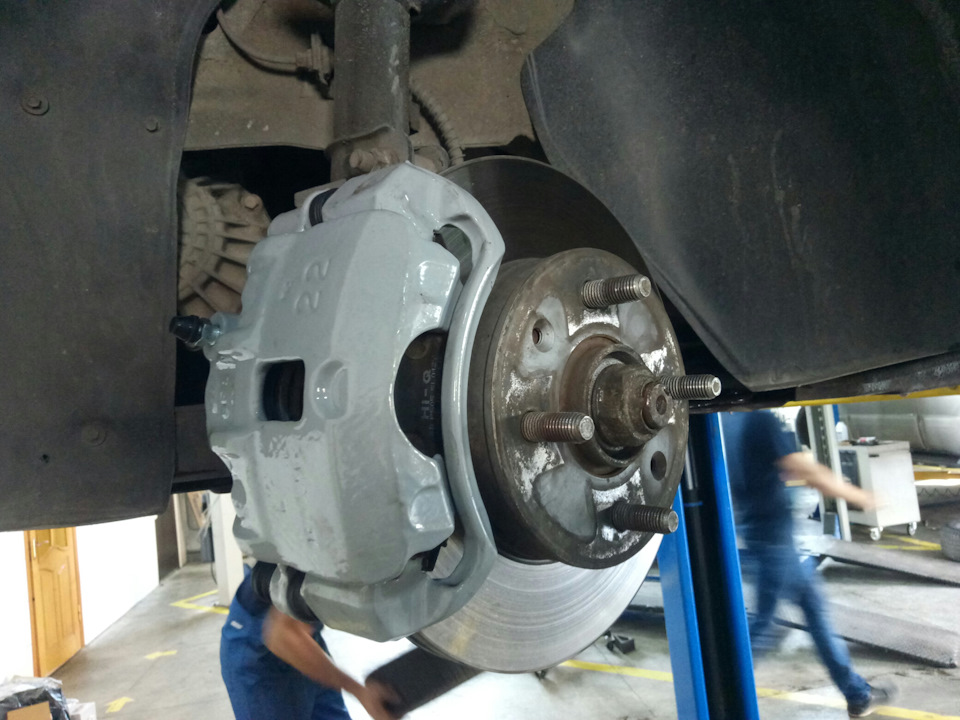 Замена супортов — Hyundai Accent (2G), 1,5 л, 2005 года | визит на ...
