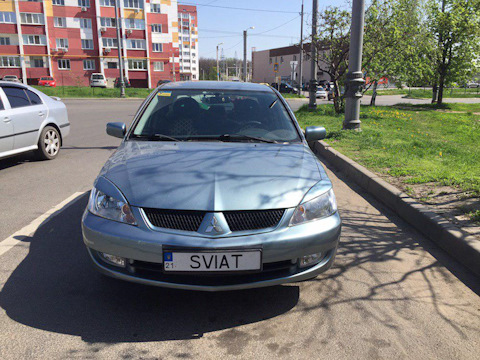 Седан Mitsubishi Lancer обновится на прощание Седан Mitsubishi Lancer обновится на прощание
