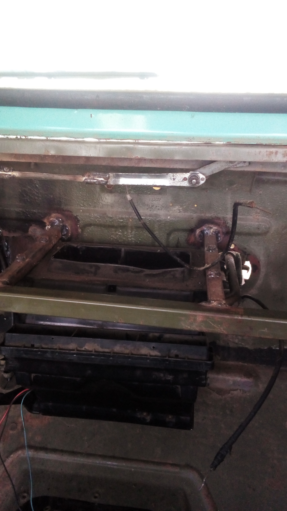 Дворники в низ на луаз… — ЛуАЗ 969, 1,2 л, 1967 года | своими руками ...