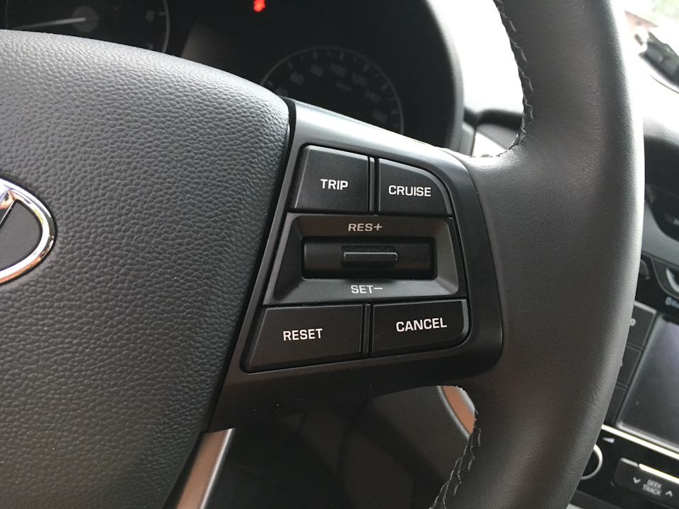 Где находится кнопка круиз контроля Установка кнопок круиз-контроля. - Hyundai Creta (1G), 2 л, 2018 года тюнинг DRI