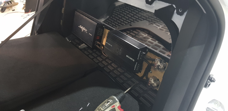 #17 Не Синеглазка. Пересвет щитка приборов, новые шкалы в щиток и ...