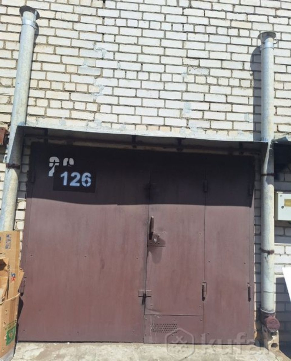 8. — BMW 5 series (E60)