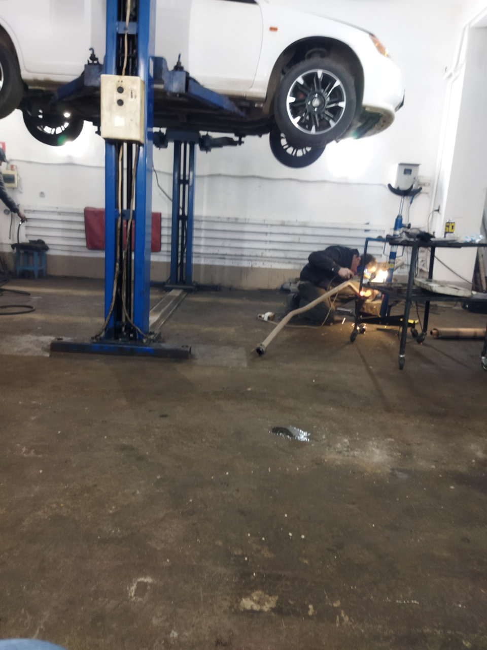 Контракт средняя часть глушитель — Honda Civic Ferio (7G), 1,5 л, 2002 ...