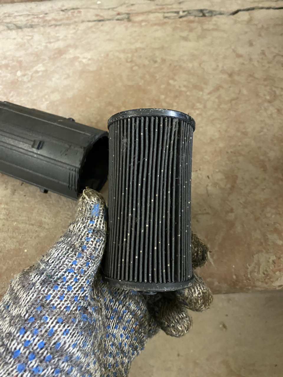 Замена фильтра в бензобаке — Chevrolet Spark (M300), 1 л, 2012 года ...