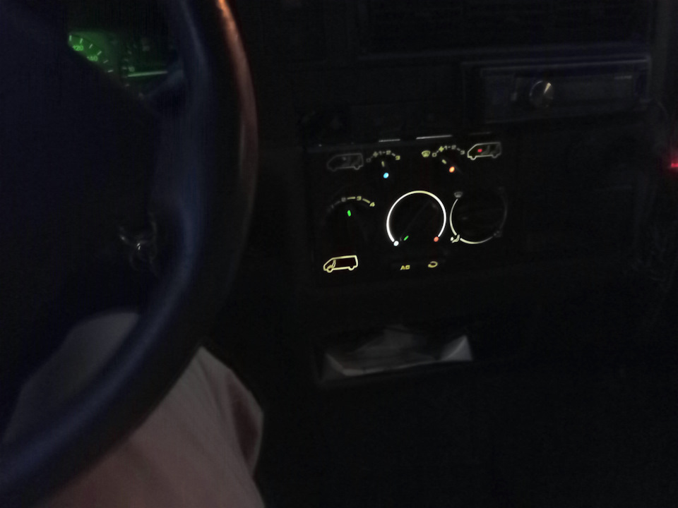 40. Подсветка печки на диодах — Volkswagen Multivan (T4), 2,5 л, 1996 ...