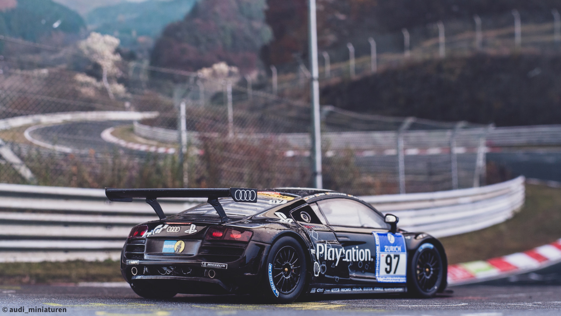 Audi r8 LMS 2009