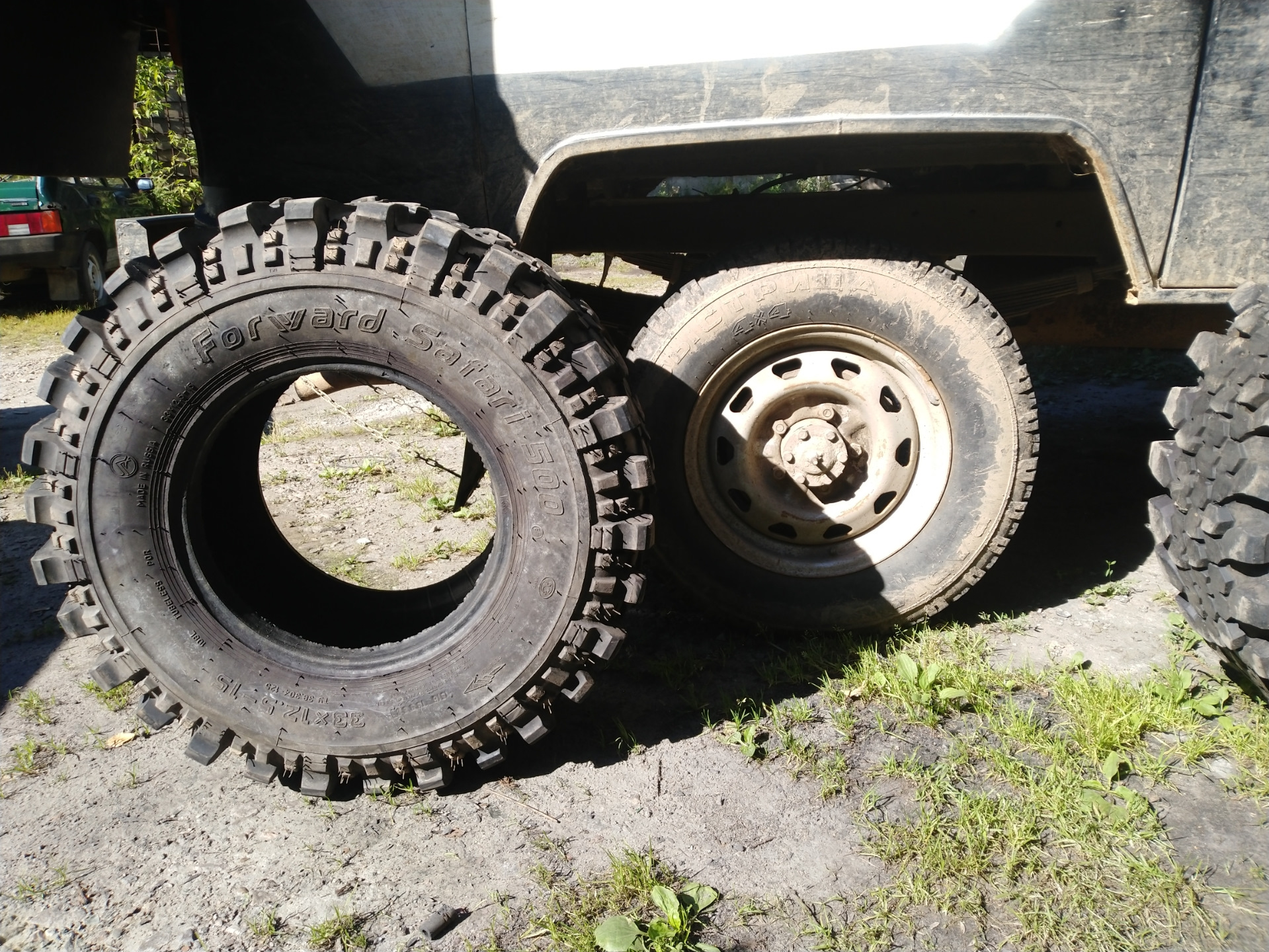 Резина уаз буханка 16. Шины уаз 452 грязевая. Шины уаз буханка r16. Шина на уаз буханка 16 размеры. Размер колес уаз буханка.