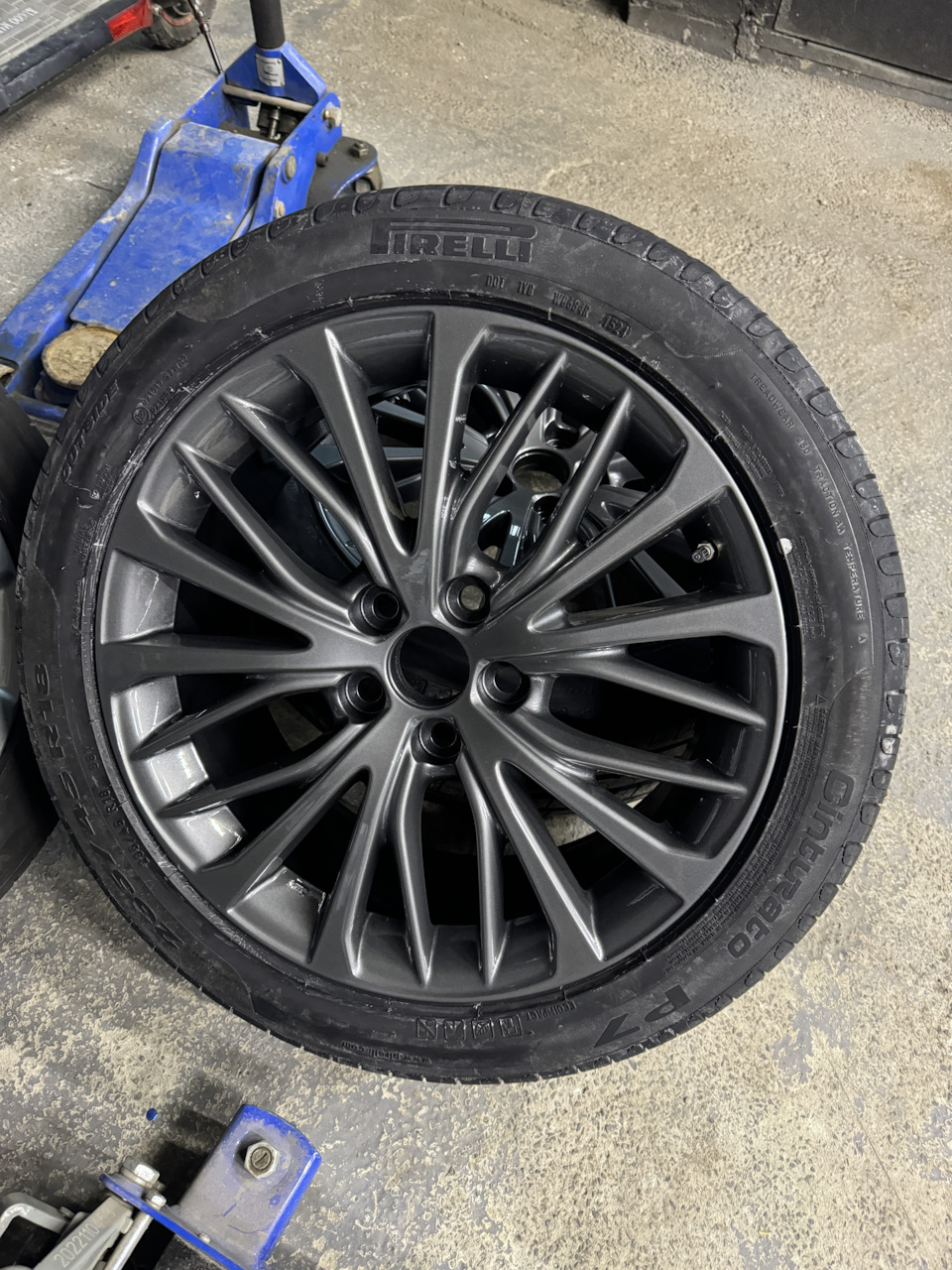Покраска летних дисков и новая резина — Toyota Camry (XV70), 2,5 л ...