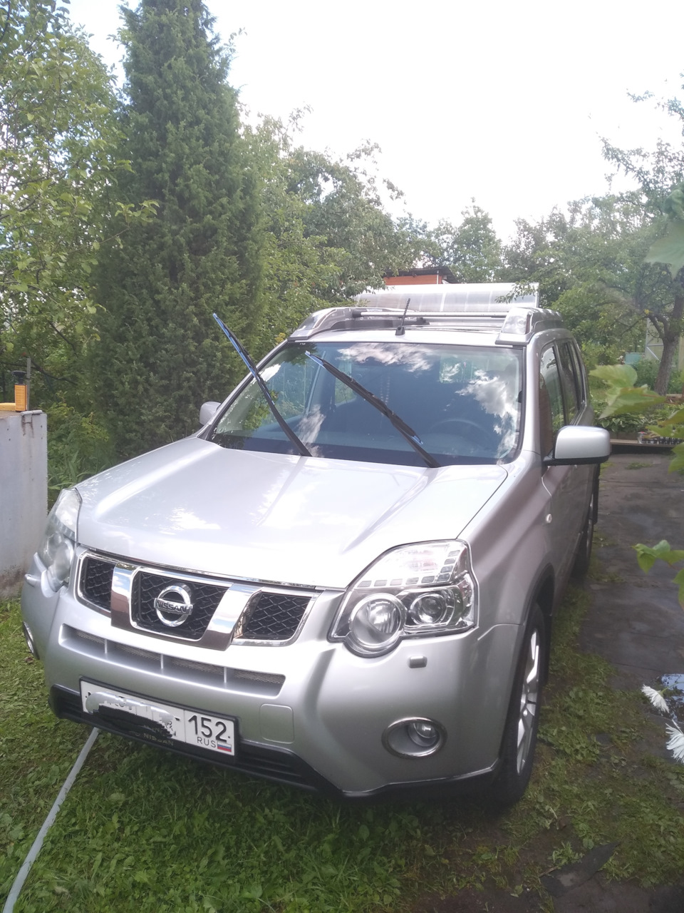 Суббота на даче — Nissan X-Trail II (t31), 2 л, 2013 года | мойка | DRIVE2