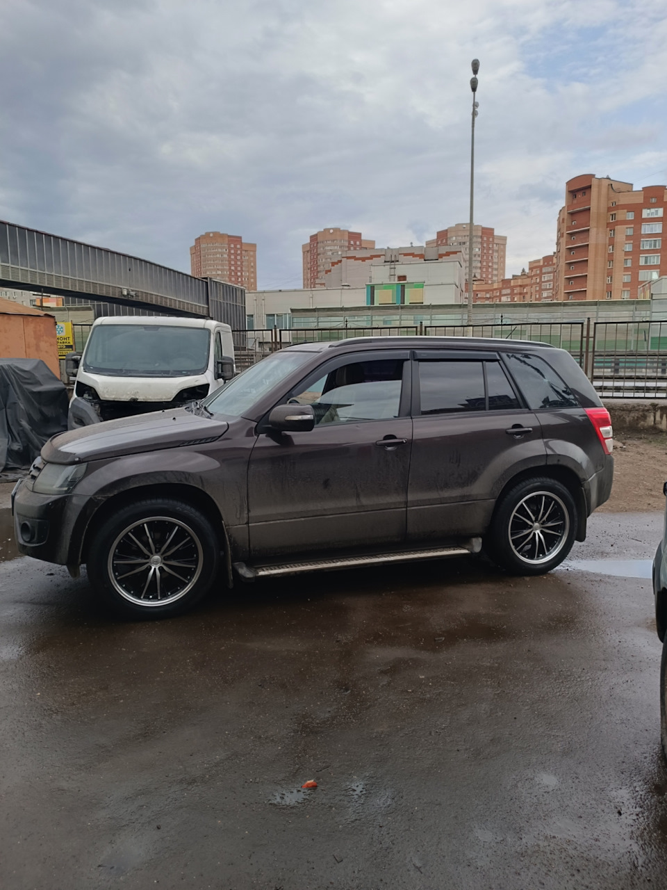 Летние тапки 235 55 19 — Suzuki Grand Vitara (2G), 2 л, 2013 года |  колёсные диски | DRIVE2