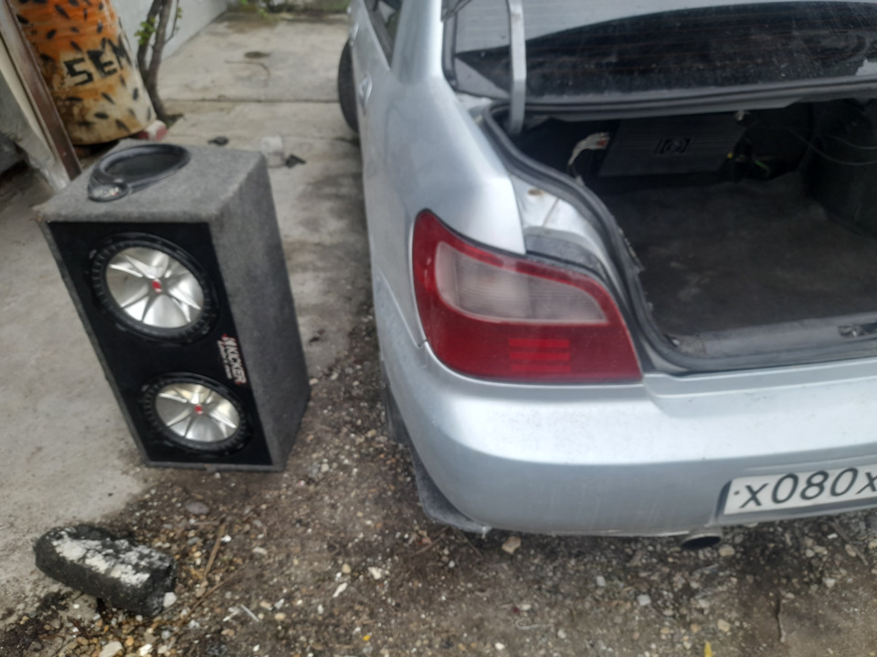 Покупка сабвуфера кикер двойной — Subaru Impreza (GD/GG), 2 л, 2003 ...