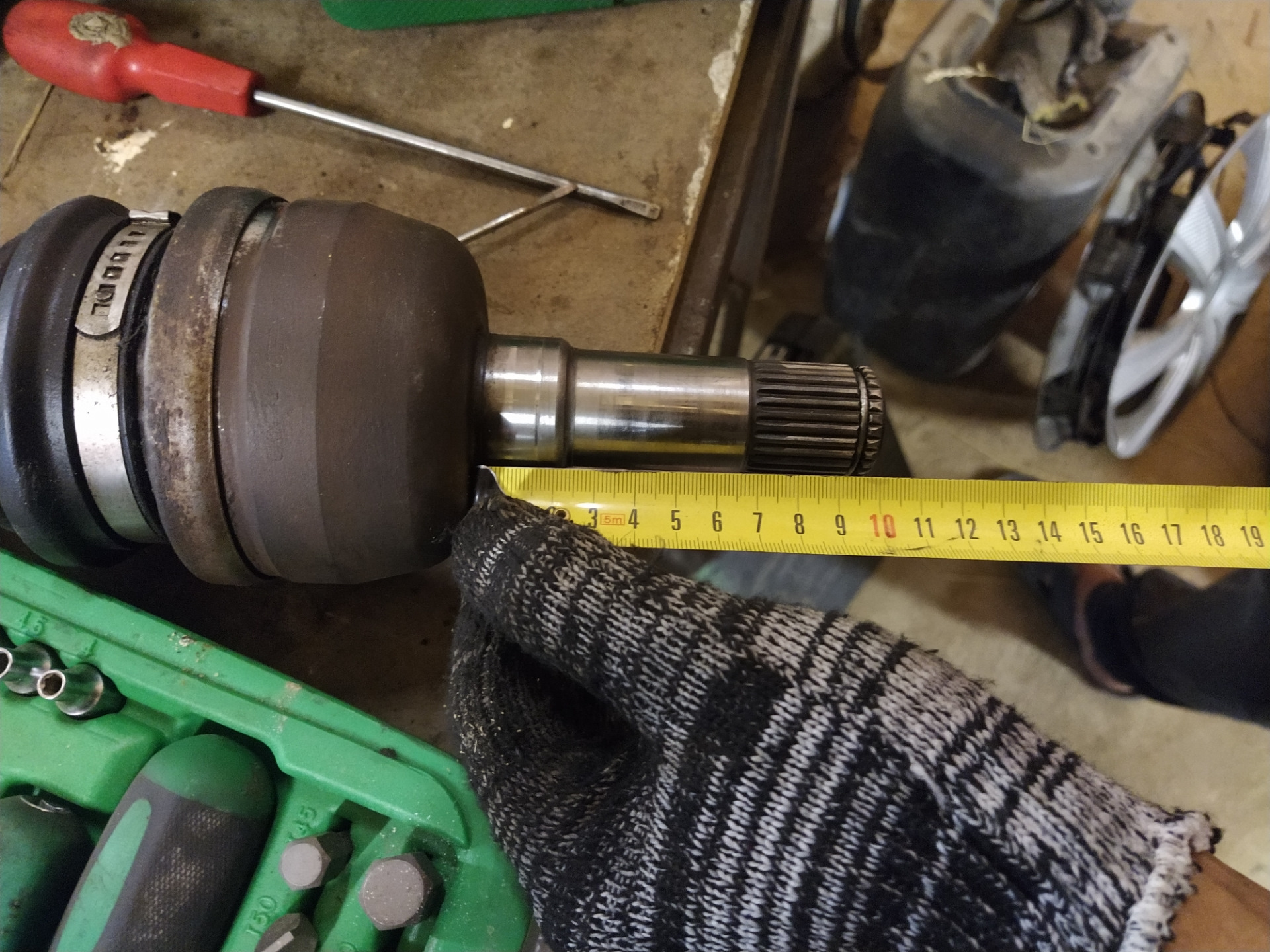 Хрустит внутренний шрус ваз 2109. Признаки неисправности внутреннего шруса ваз 2114. Какой шрус неисправен. Какой шрус неисправен. Какой шрус неисправен.