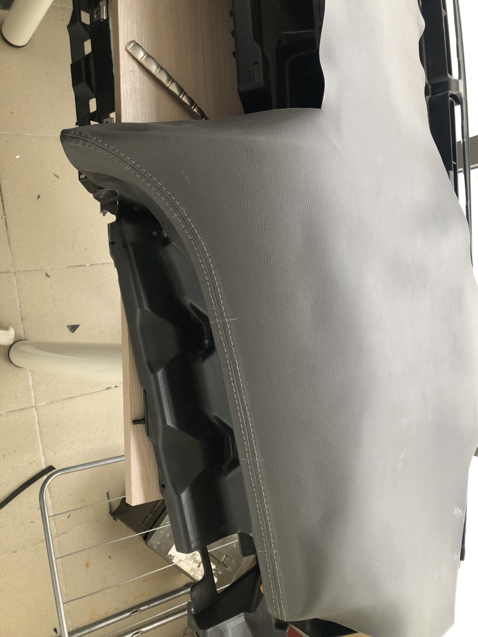 Перетяжка торпеды камри 40 своими руками — Toyota Camry (XV40), 2,4 л ...