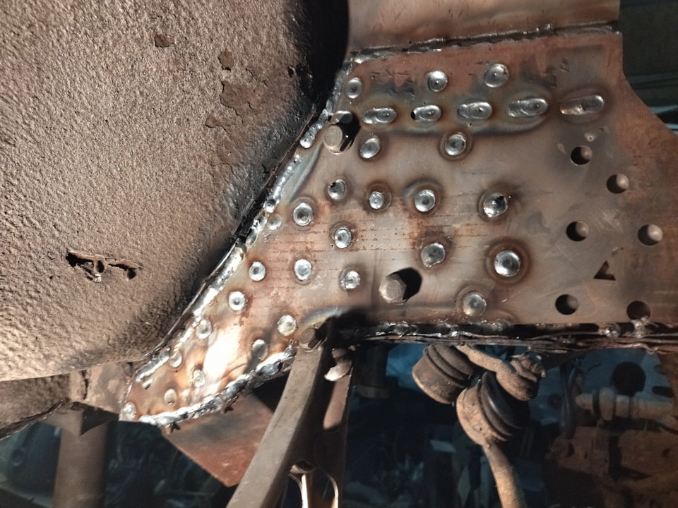 Сборка часть 4. Усиление передних лонжеронов на ниве — Lada 4x4 3D, 1,7 ...