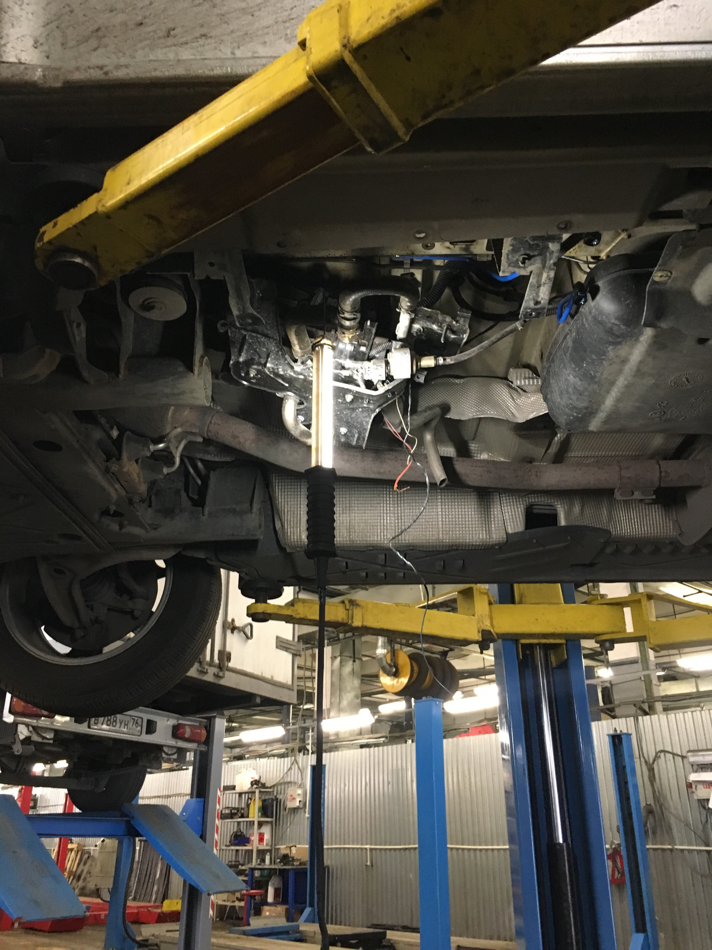 W-Bus EVO — Volkswagen Multivan (T5), 2,5 л, 2004 года | электроника ...