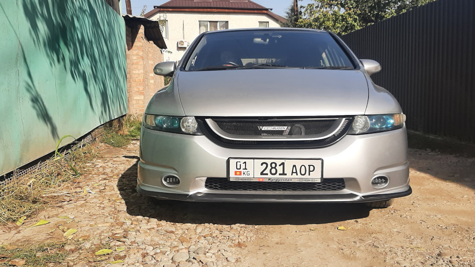 Горит жёлтый треугольник с воскл.знаком на панели и значок VSA. — Honda ...