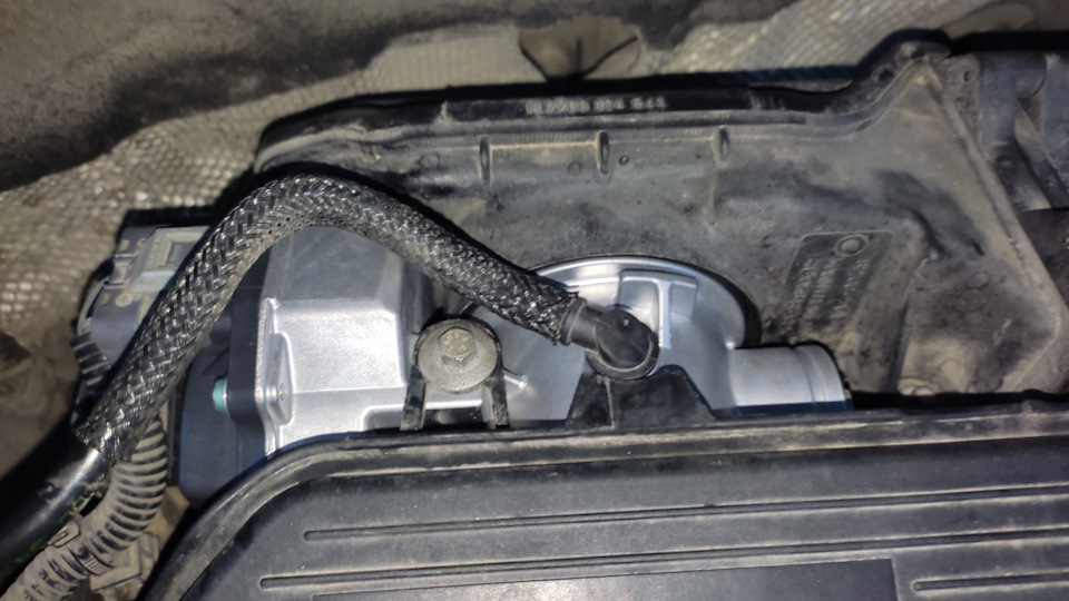 Фото в бортжурнале Renault Logan (2G)