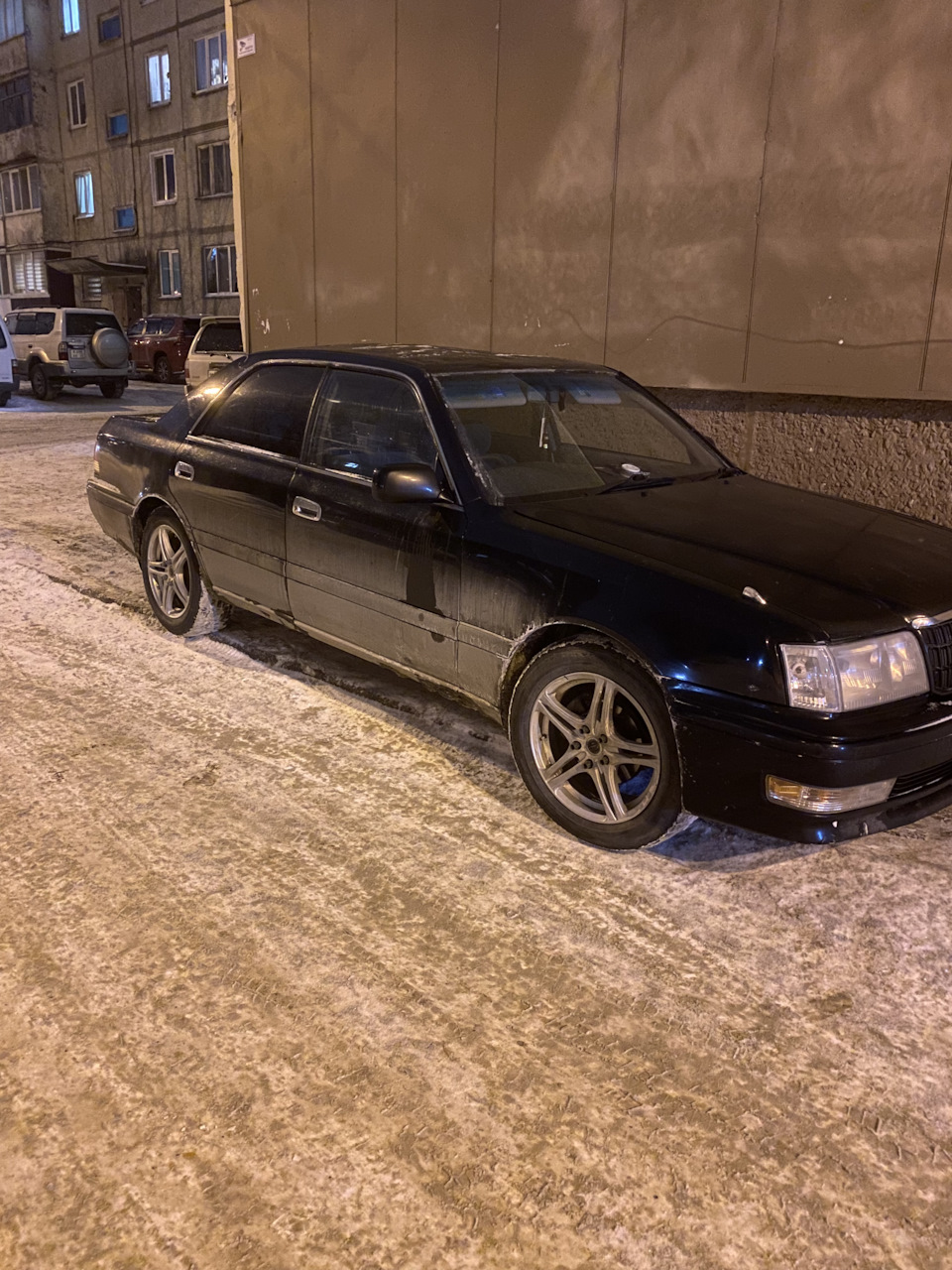 Дело потихоньку идет…Замена дисков /// — Toyota Crown (S150), 2,5 л, 1999  года | колёсные диски | DRIVE2