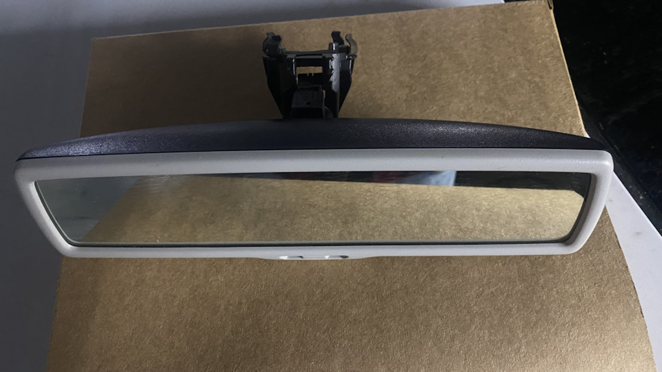 Зеркало заднего вида с автозатемнением на Volkswagen Golf Mk7, SEAT ...